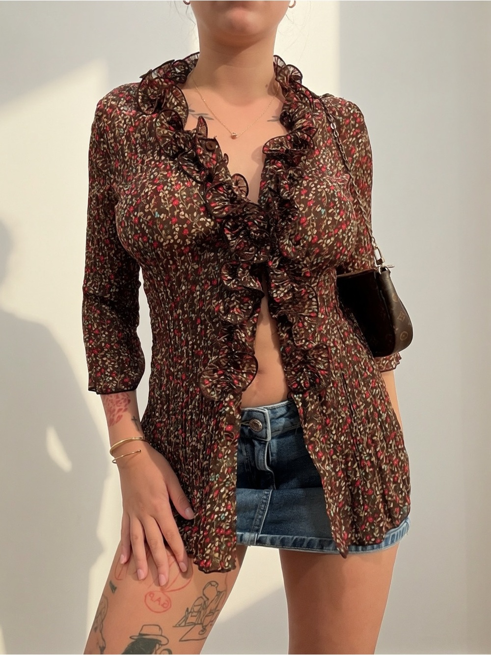 Floral Ruffle-Trim Brown Button Front Top - Picture 2 of 5